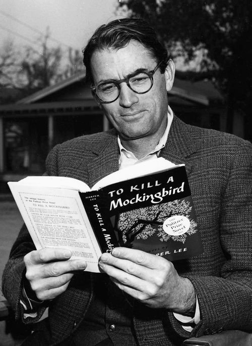 Gregory Peck reading to kill a mocking bird